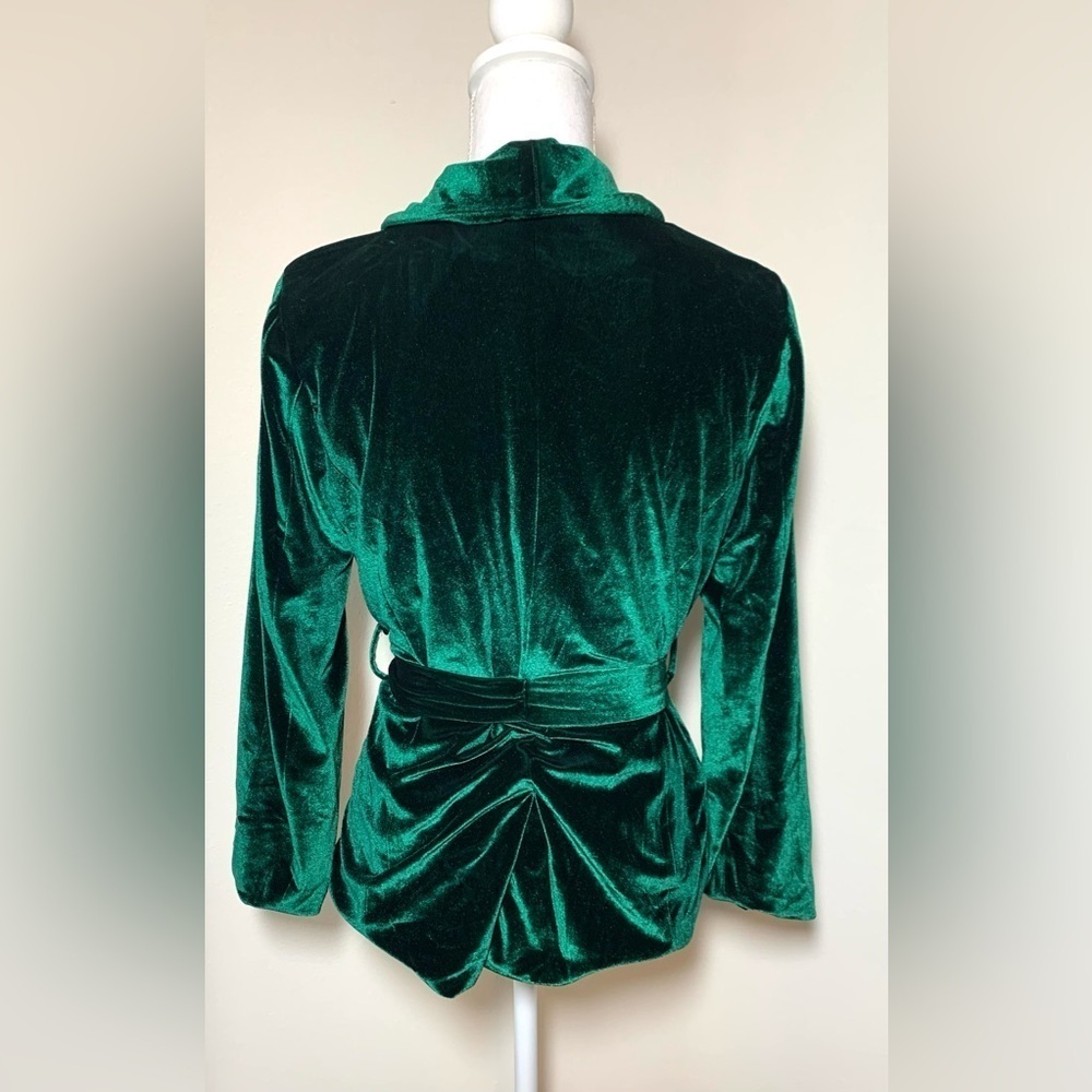 Charlie Holiday Venus Velvet Pin Tuck Belted Blazer Emerald Green Women Size 8 - Picture 3 of 6